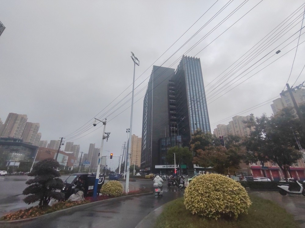 广大克拉广场外观图